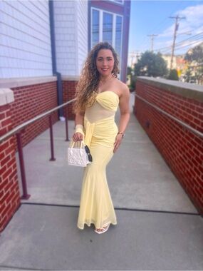 Butter Yellow Strapless Evening Dress with Draped Details